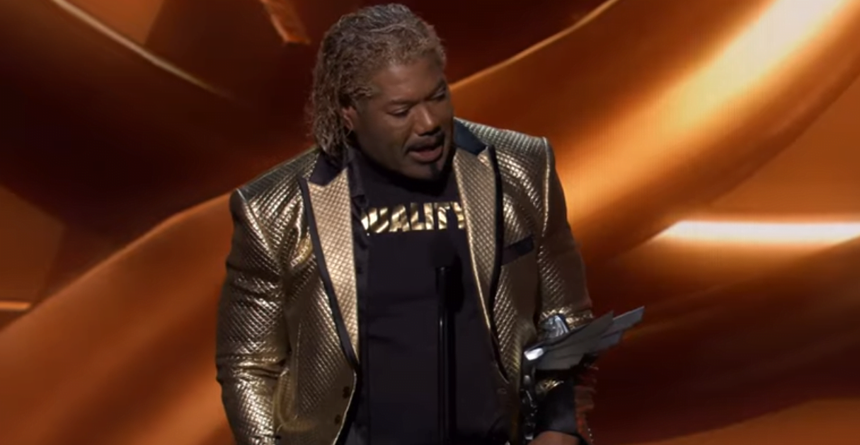 God Of War's Christopher Judge Steals Game Awards With Fire Fit, Epic