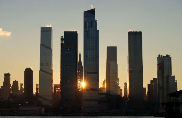 Empire State Infuriates New Yorkers As Respect For Taunting Philadelphia Eagles