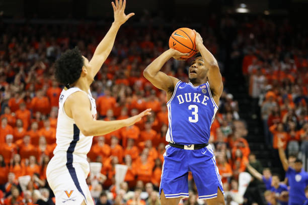 ACC admits blown call cost Duke in OT loss at No. 8 Virginia