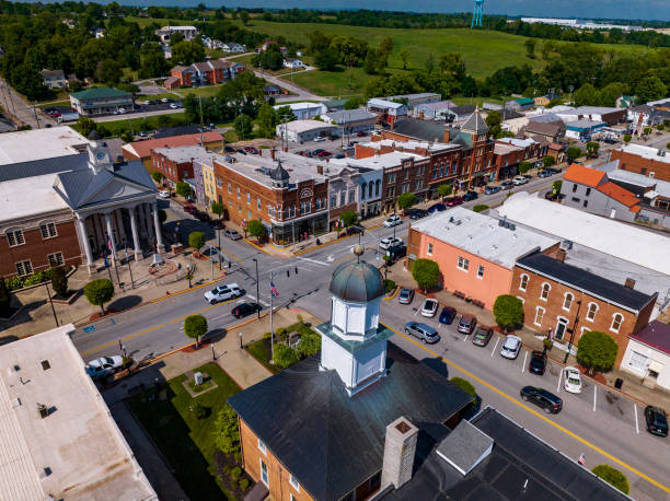 Grant encourages hiring of Kentucky performing artists