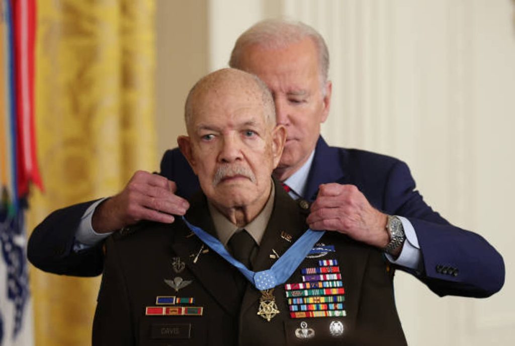 Black Vietnam vet finally awarded Medal of Honor