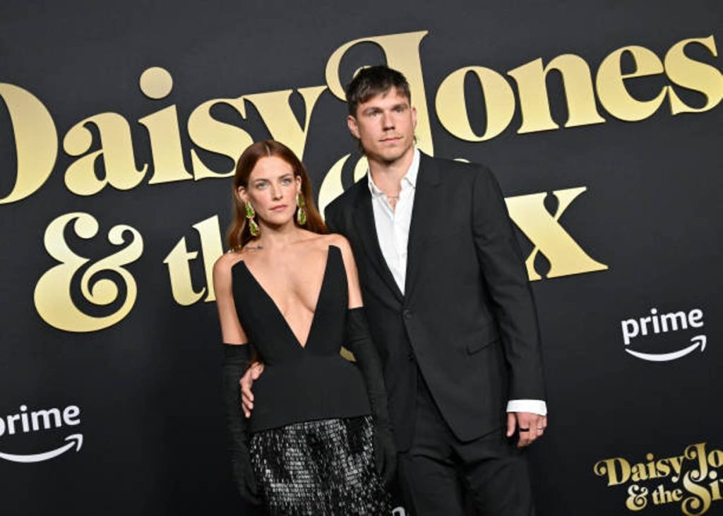 'Daisy Jones and the Six,' riffs on '70s clichés