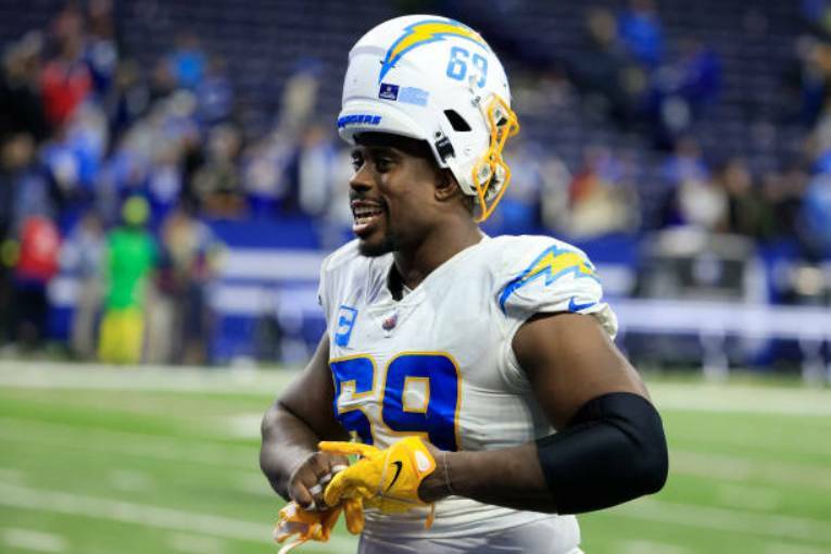 LA Chargers defensive tackle Sebastian Joseph-Day accuses TSA agents of sexual assault