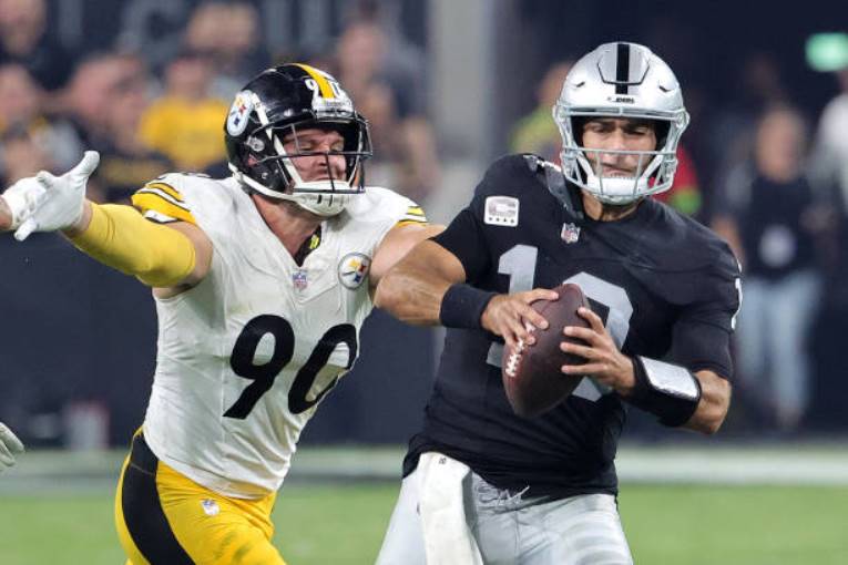 After the Raiders' defeat, Jimmy Garoppolo was examined for a concussion