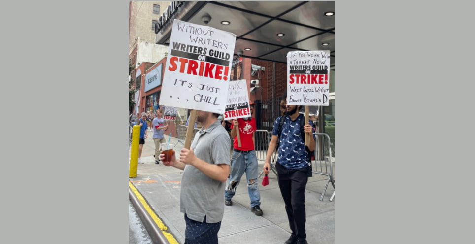 Protesters for "Drew Barrymore" call the production a "moral violation" and eject two WGA-supporting audience members from the show