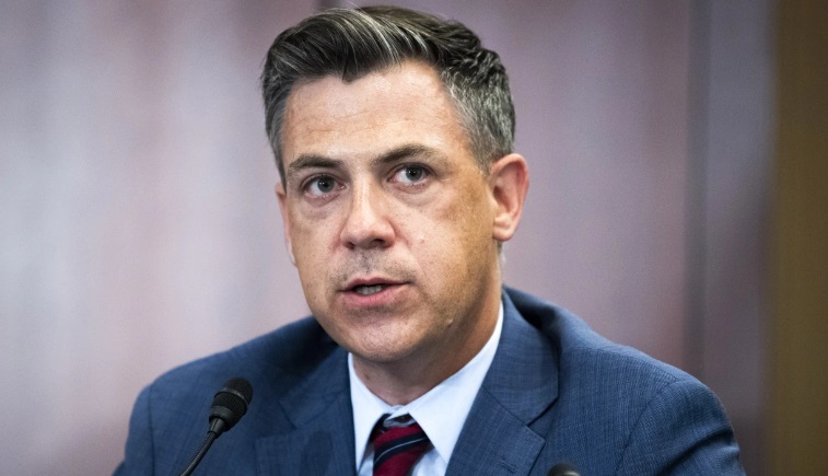 Jim Banks is poised to succeed Mike Braun in the Senate after the Indiana GOP selects him for governor