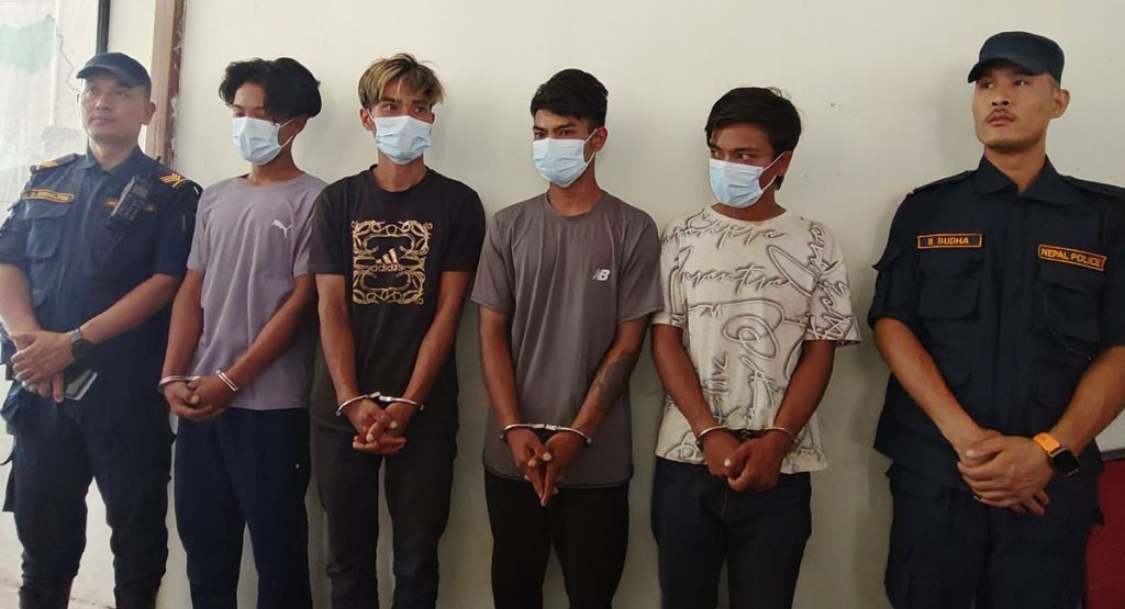 सिन्धुपाल्चोकमा ११ वर्षीया बालिकामाथि सामूहिक बलात्कारपछि हत्या, पाँच जना पक्राउ