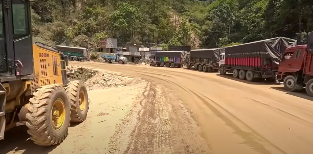 नौबिसे–मलेखु सडकखण्ड ५ घण्टा राति बन्द, सवारी चलाउन नपाइने समय र मिति सार्वजनिक