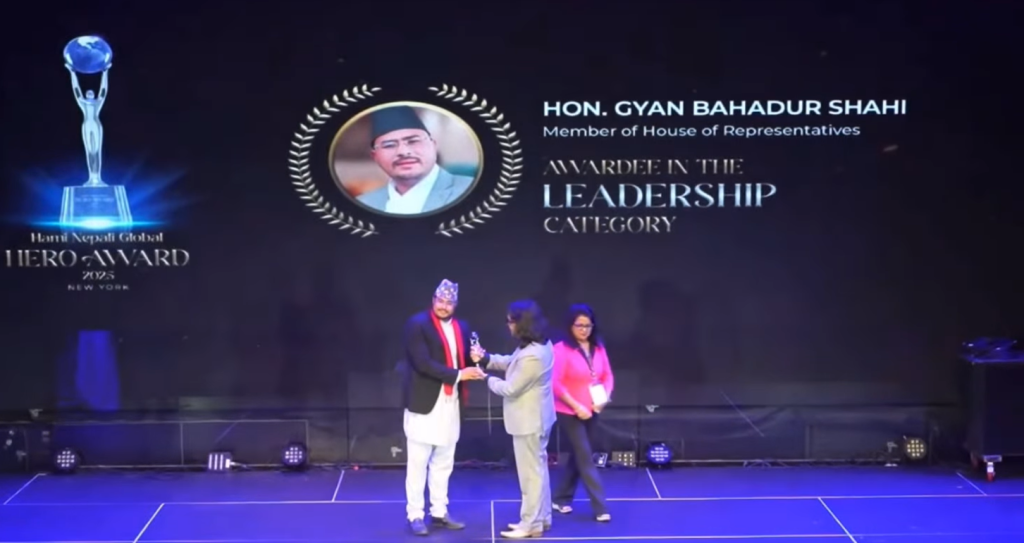 ज्ञानेन्द्र शाही र कुलमान घिसिङलाई अमेरिकामा ‘ग्लोबल हिरो अवार्ड’