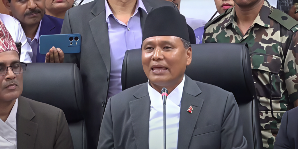 ऊर्जा मन्त्री कुलमान घिसिङको पहिलो निर्णय – डेडिकेटेड र ट्रङ्कलाइनको वक्यौता उठाउने