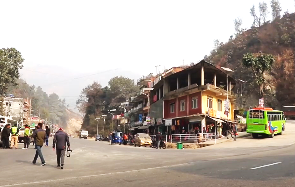 स्याफ्रुबेँसी–रसुवागढी सडक मर्मत सम्पन्न, कुलुङखोला पुलमा मालवाहक सवारी रोक