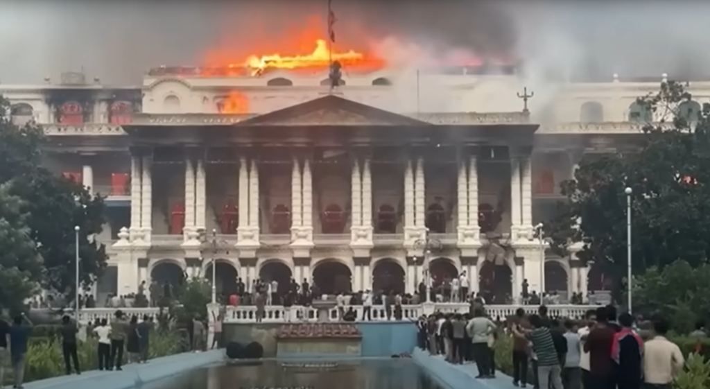 गलामा देशको झन्डा भिरेर राष्ट्रिय सम्पत्तिमा आगजनी, खुल्दै छ पहिचान