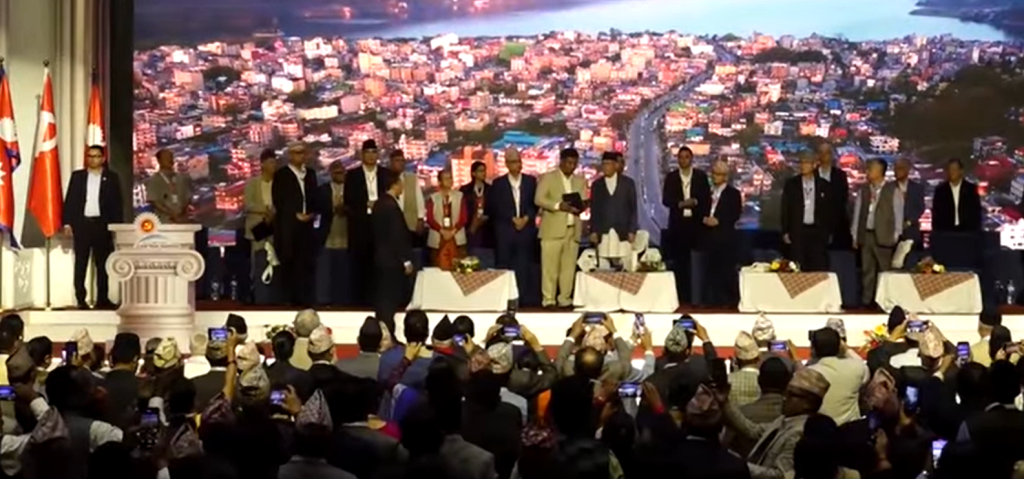 ओलीको निर्देशन: फरक मत भए समूहगत छलफलमै राख्नुस् 