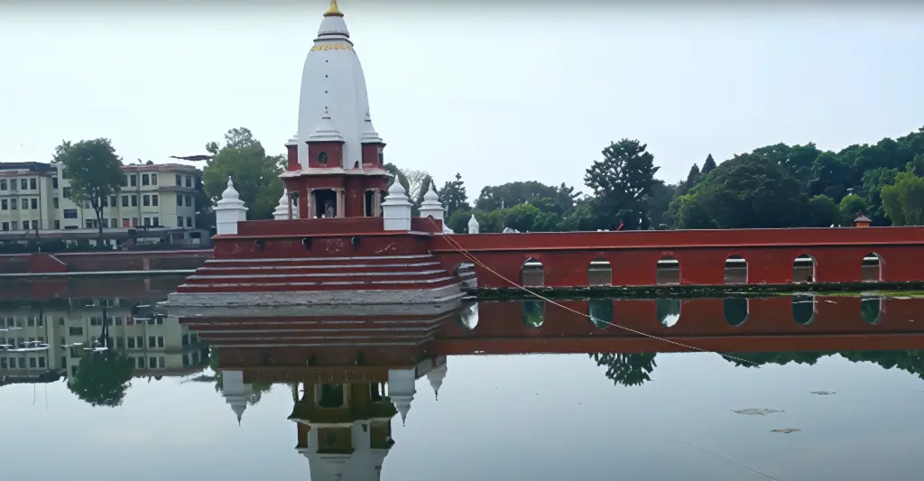 दिदी–बहिनी र दाजुभाइ नहुनेका लागि आज खुल्यो रानीपोखरीको बालगोपालेश्वर मन्दिर